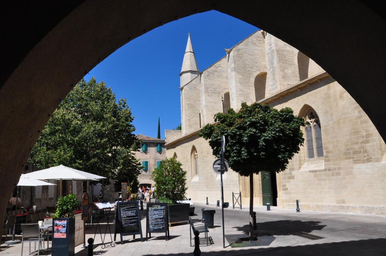 Carre De Lune Villeneuve-lès-Avignon Exterior foto